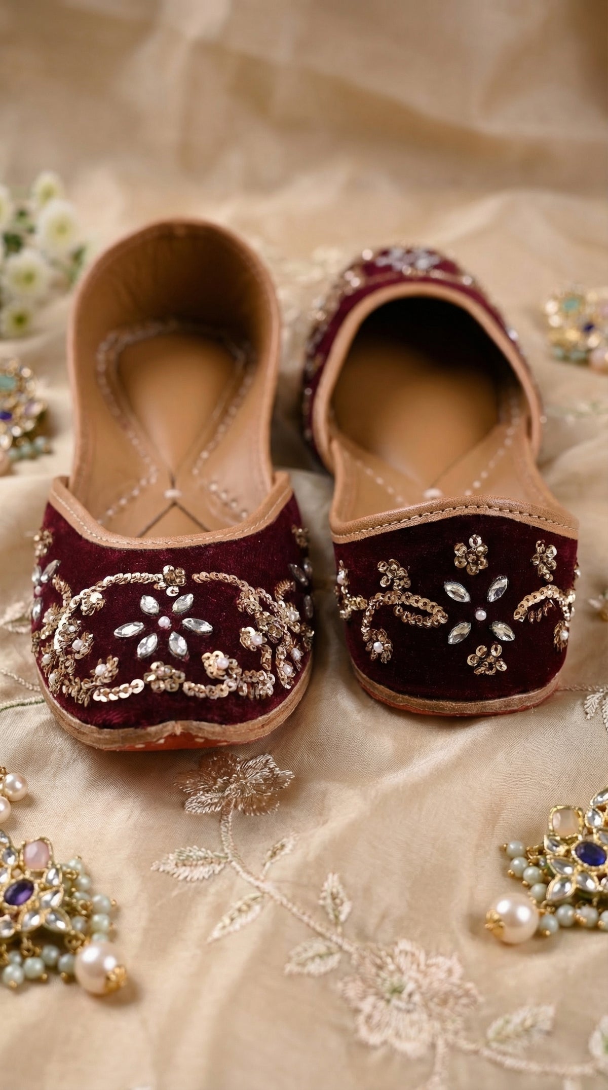 Crimson Maroon Velvet Jutti – Front View with Kundan Jewellery by Radiarte