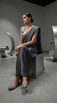 Saanjh grey embroidered jutti worn with charcoal grey saree and silver blouse – full outfit by Radiarte