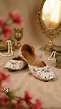 Aaina White Bridal Jutti with Mirror Work – Front View by Radiarte