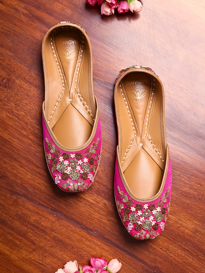 Jugnu Hot Pink Jutti – Handcrafted Leather Jutti with Zari, Beads & Sequin Embellishment