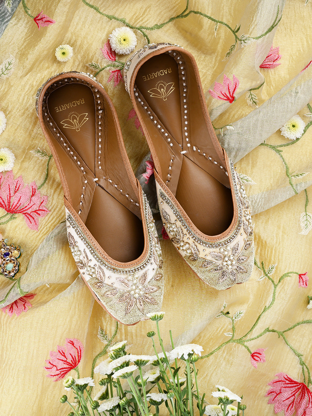 TARA - Golden Handcrafted Wired Work Jutti for Women