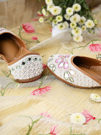 AAINA - White Pearl Jutti with Thread & Bead Detailing