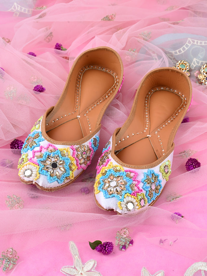 MEHER - Multicolor Thread & Mirror Work Set